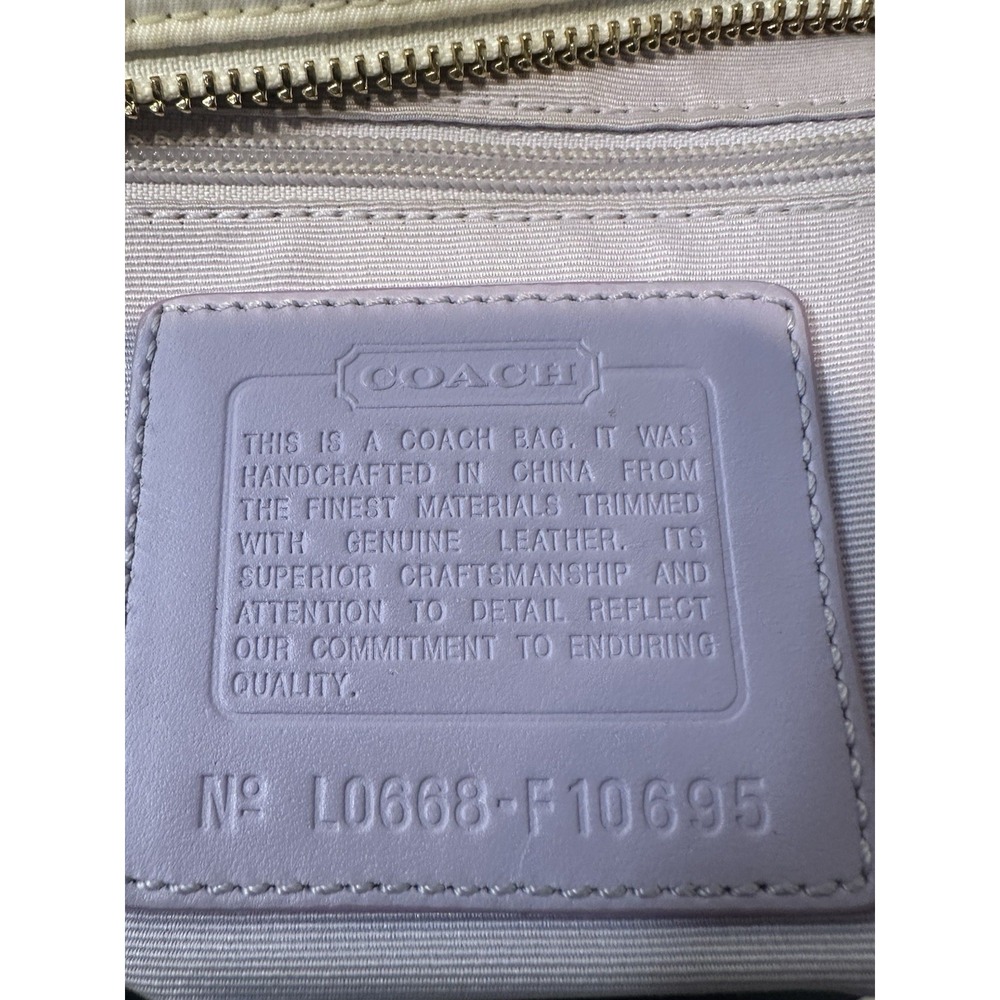 Ivory Coach Shoulder Bag 10695 - Picture 5 of 13